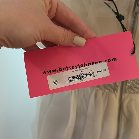 Betsey Johnson tulle dress, rhinestone waist. Flawless zipper, never worn, NWT - Picture 3 of 5